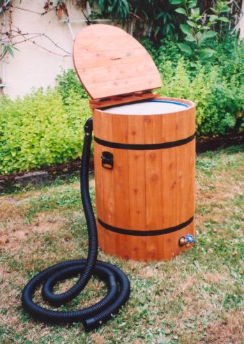 Open Lid Deluxe Rainbarrel